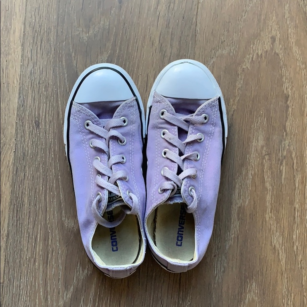 girls kids purple converse.